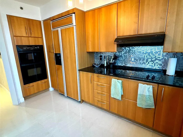 19111 Collins Ave #2807 — Photo 30