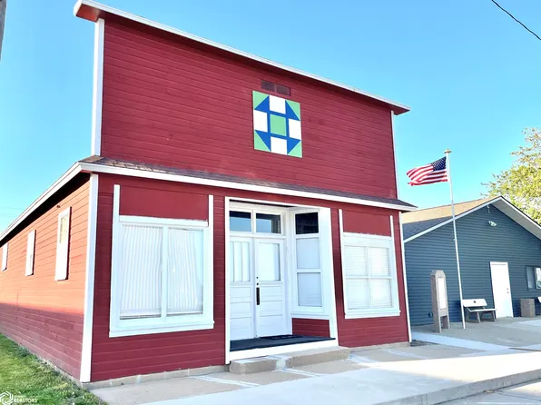 206 County Road T Rd, Brayton, IA 50042