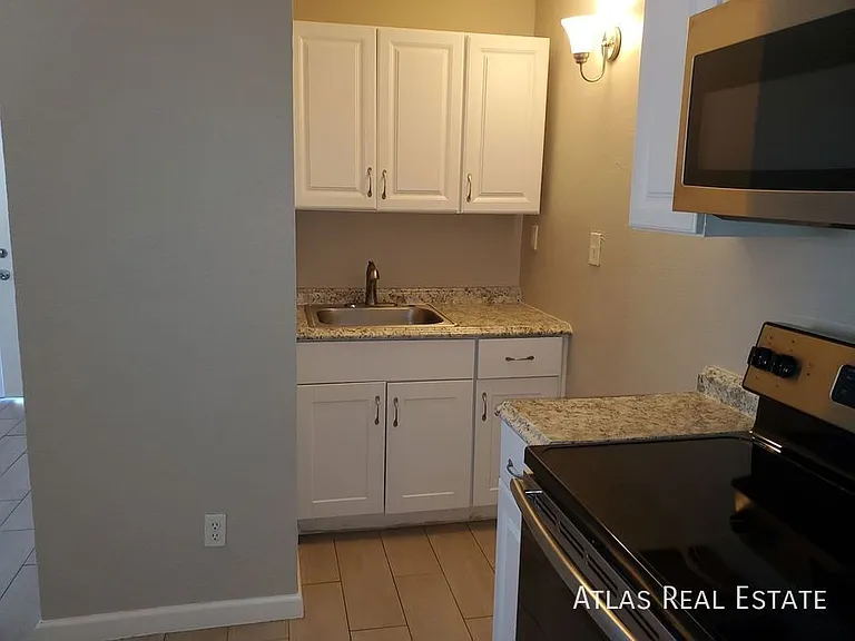 3451 N Flowing Wells Rd #2 — Photo 9