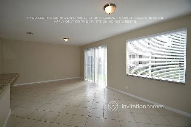 2781 S Evergreen Cir Boynton Beach, FL 33426 — Photo 2