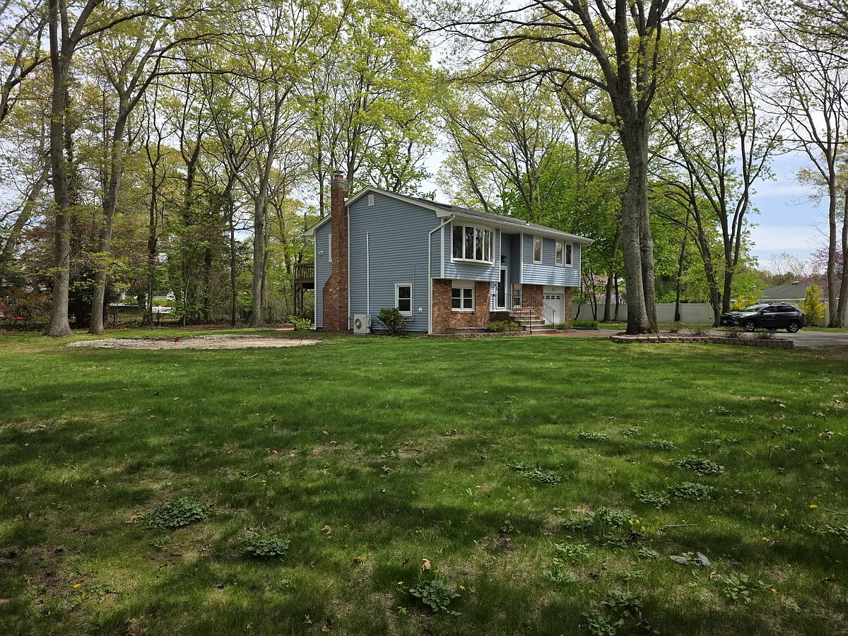 Building Photo - 37 South Ln