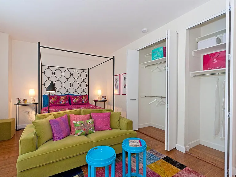 330 W 39th St #5L — Photo 4