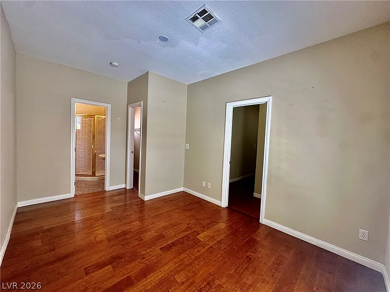 8645 Robinson Ridge Dr — Photo 21