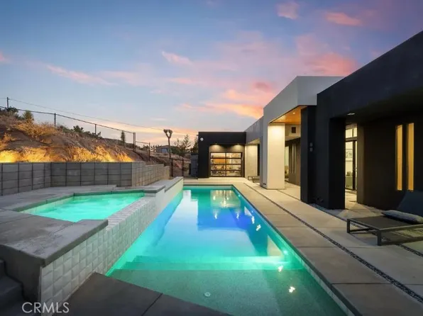 8175 Fox Trl, Yucca Valley, CA 92284