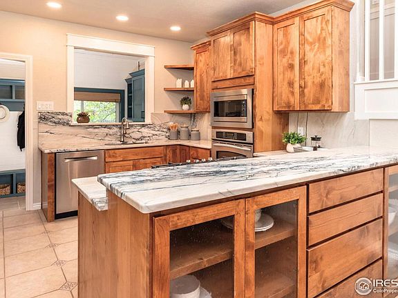 5th image of 622 Bella Vista Dr