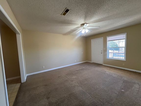3rd image of 128 Marie Dr #7