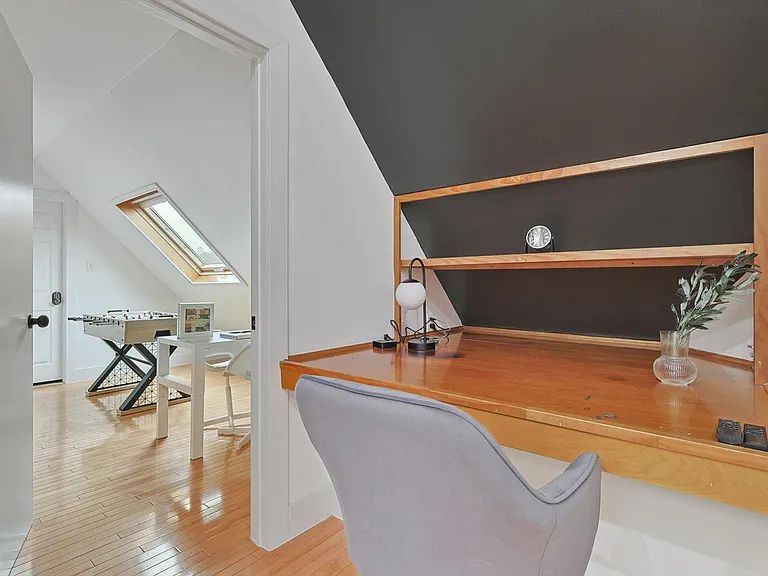 2420 Vista Glen Ln — Photo 20