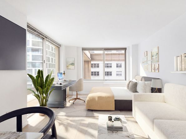 260 W 54th St APT 17H