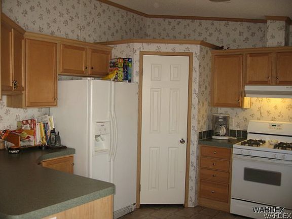 5th image of 563 S Terrace Drive