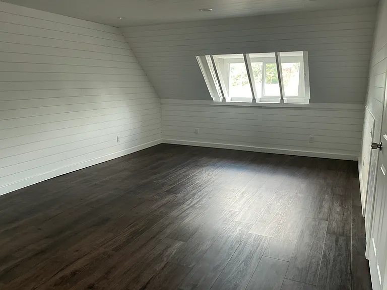 215 N Main Ave #202 — Photo 4
