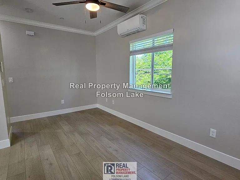5431-2 Bradford Dr — Photo 5