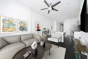 108 Calyer Street, #1R