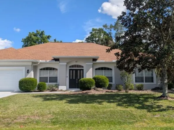 107 Whispering Pine Dr, Palm Coast, FL 32164