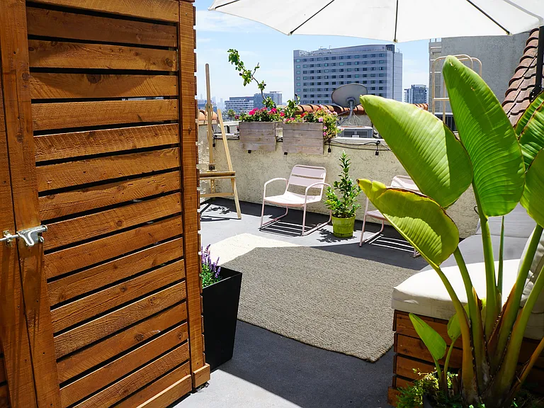 1900 Vine St #303 — Photo 19