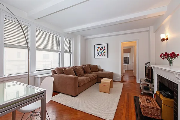 Sold by Corcoran | media 6