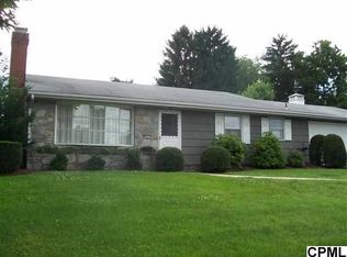 851 Macarthur Dr, Harrisburg, PA 17111