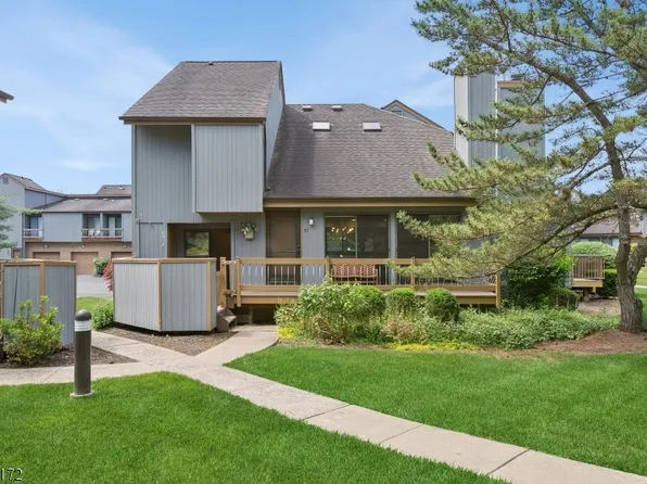 57 Sycamore Ct, Bernards Twp., NJ 07920