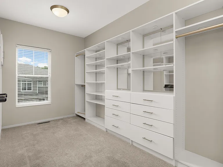 17790 Valley Cove Ct — Photo 14