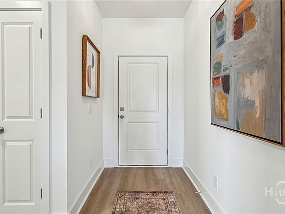 5th image of 190 Kingswood Circle