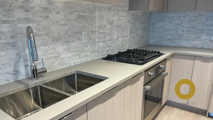 2 bed, 2.0 bath, 855 sqft, $2,700 — Photo 3