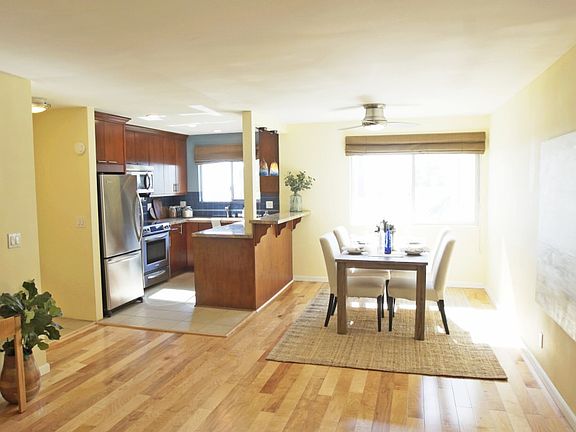 5th image of 8400 De Longpre Ave APT 406