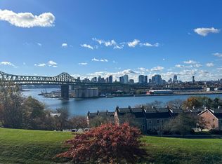 50 Boatswains Way APT 308, Chelsea, MA 02150