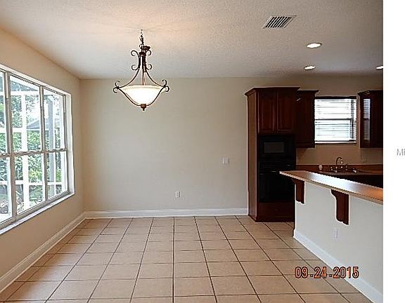 3rd image of 5217 Hammock Cir