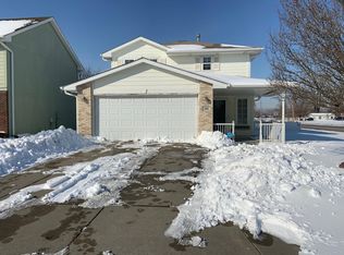 2304 S 17th St, Council Bluffs, IA 51501