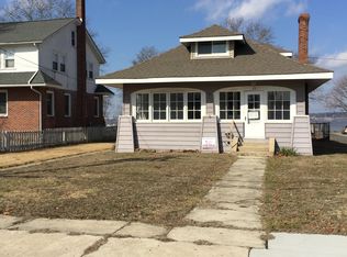 60 Delaware Ave, Penns Grove, NJ 08069