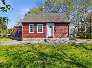 239 Ocean Ave, New London, CT 06320