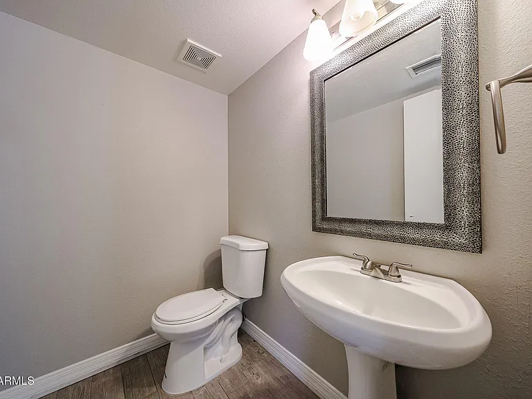 5634 S Captain Kidd Ct #D — Photo 12