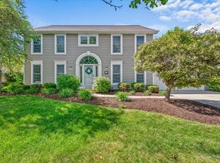 53 Breckenridge Dr, Aurora, IL 60504