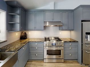 27548 Cherry Creek Dr, Santa Clarita, CA 91354