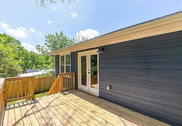 14 S Eugenia Pl NW — Photo 31