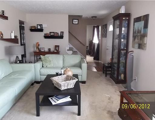 3rd image of 947 Linwood Dr