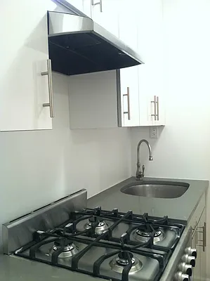 Rented by Keller Williams NYC | media 9