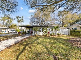 924R 14th Ave NW, Largo, FL 33770