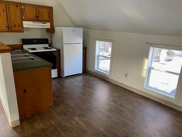 806 Middle St #2 — Photo 4