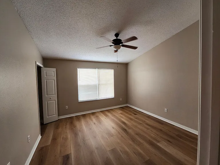 6330 Osprey Lake Cir — Photo 19