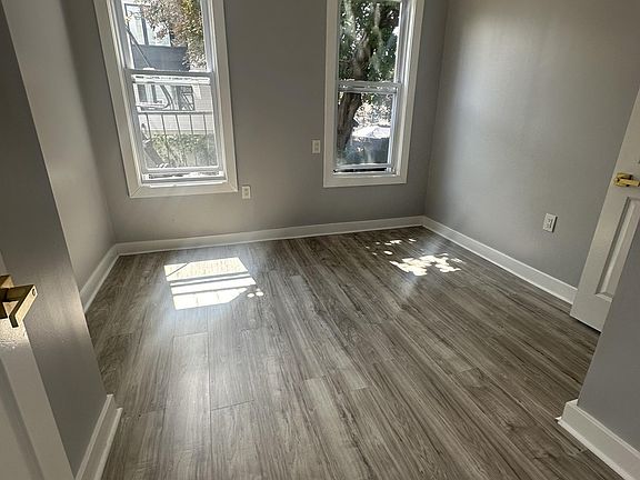 4th image of 85 Zabriskie St #3RE