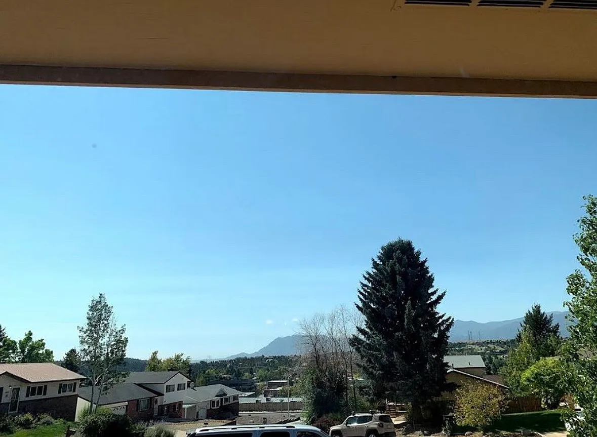 4 bed, 2142 sqft, $650 — Photo 2