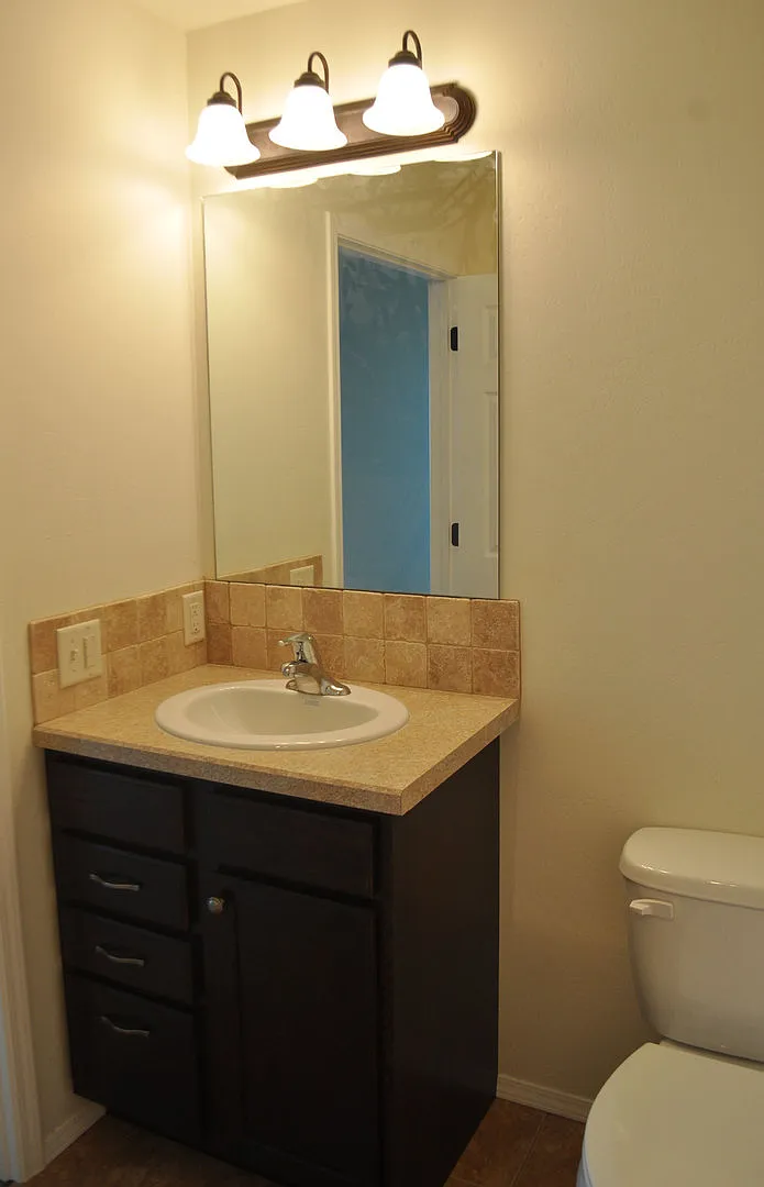 3 Bedroom 2 Bathroom Condo — Photo 4