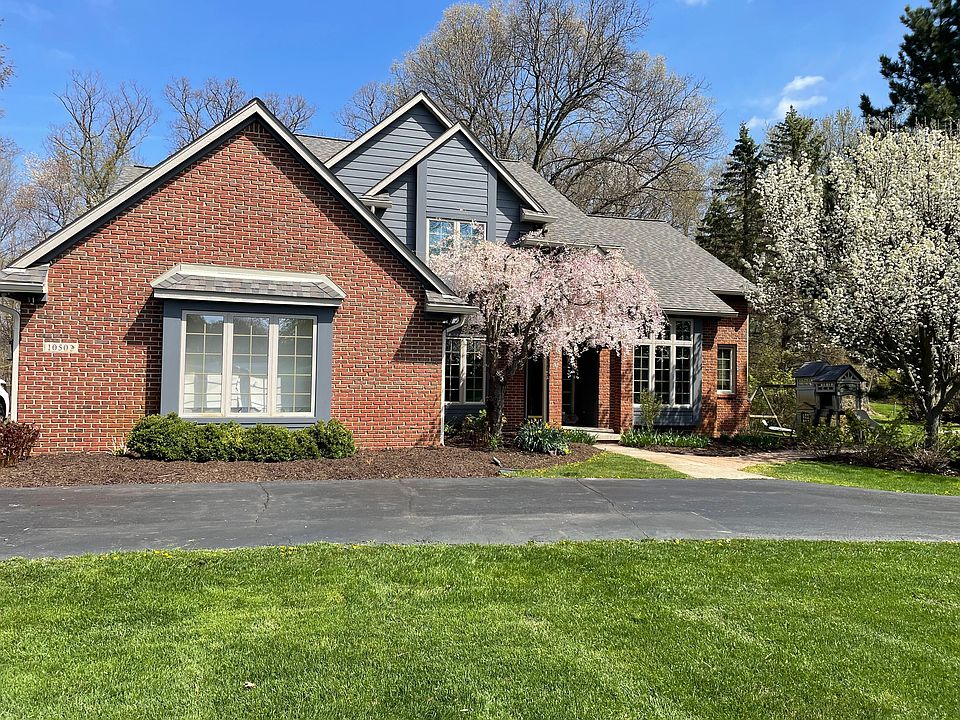 1st image of 10502 Overhill Dr