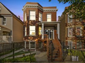 1704 N Springfield Ave, Chicago, IL