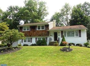 5 Lumar Rd, Lawrence Township, NJ 08648