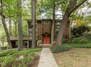 1205 Edgevale Rd, Silver Spring, MD 20910