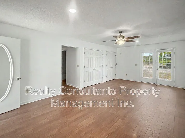 9321 Oat Dr — Photo 5