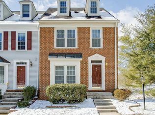 8737 Stone Hill Pl, Springfield, VA 22153