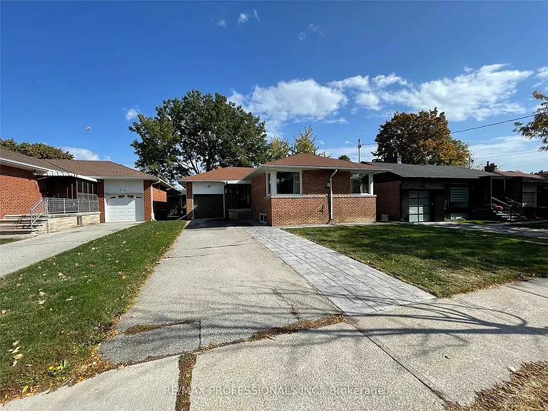 69 Paulart Dr #MAIN — Photo 2