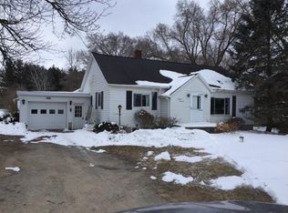 1314 E Caro Rd, Caro, MI 48723